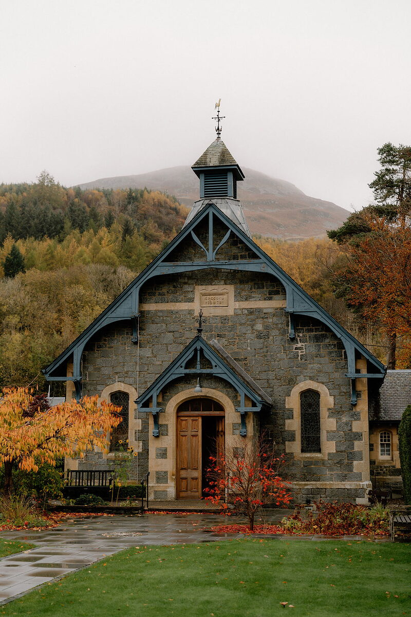 Dundurn Parish Church